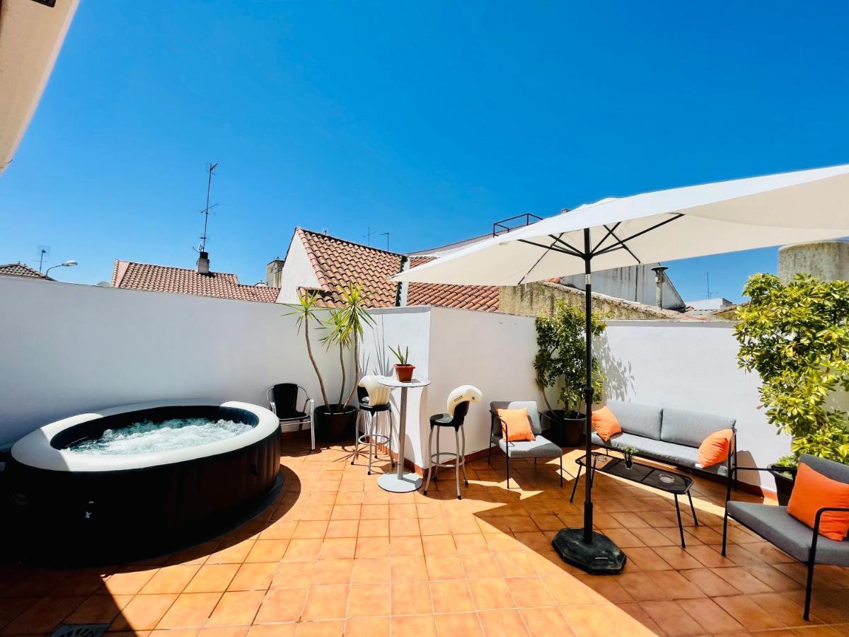 Alaudae Apartamentos -Centro- Garaje Privado-Jacuzzi Exterior Bajo Peticion - Мерида Екстериор снимка